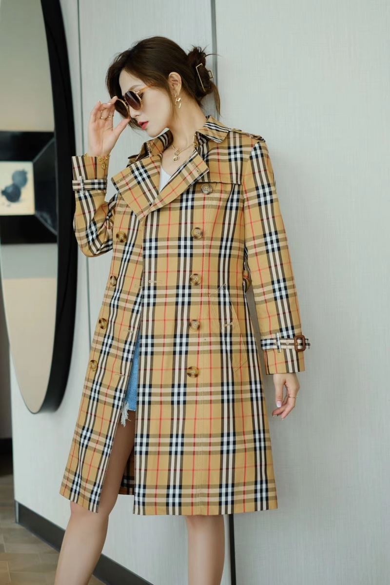 Burberry Outwear